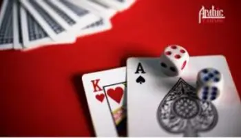 كيفية لعب بطولات البلاك جاك عبر الإنترنت